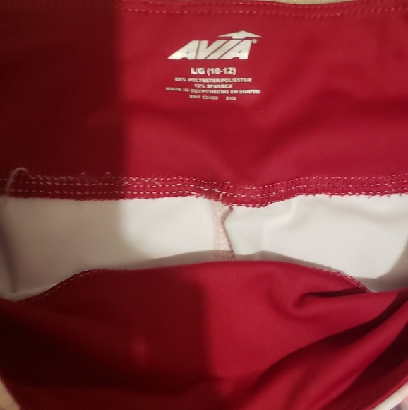 Capris - Picture 3 of 3